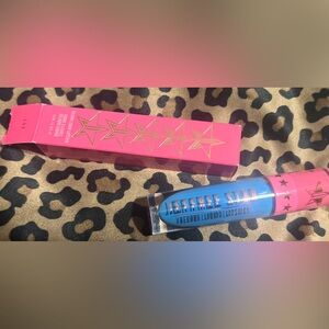 Jeffree Star "Jawbreaker" NIB
Velour Liquid Lipstick~ Full Size